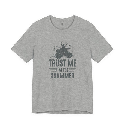 Gray t-shirt with a drummer design 